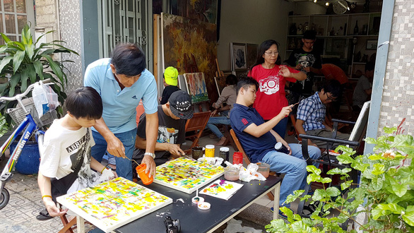 Sắc màu cảm hóa - Ảnh 1. Sắc màu cảm hóa - Ảnh 1.