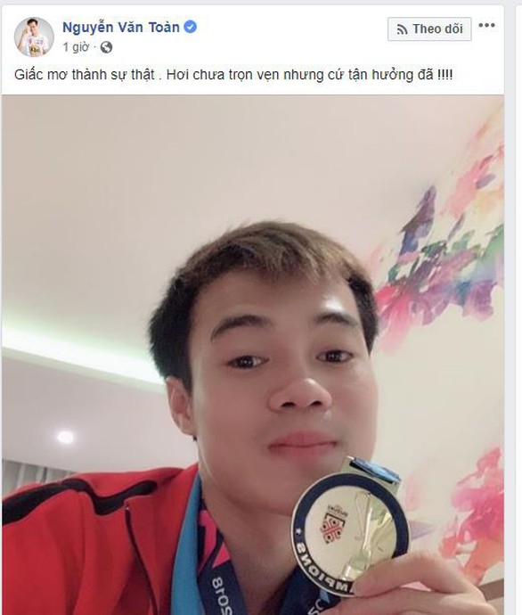 Các tuyển thủ VN viết gì trên Facebook sau khi vô địch AFF Cup? - Ảnh 6. Các tuyển thủ VN viết gì trên Facebook sau khi vô địch AFF Cup? - Ảnh 6.