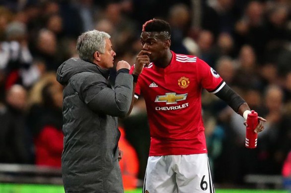 Cựu danh thủ Carragher: Pogba nên theo Mourinho rời khỏi M.U’ - Ảnh 1. Cựu danh thủ Carragher: Pogba nên theo Mourinho rời khỏi M.U’ - Ảnh 1.