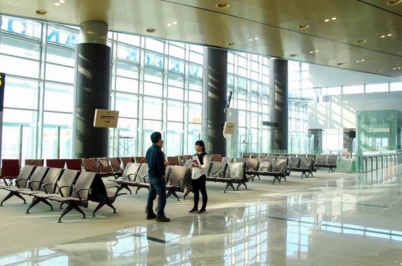 Sân bay Vân Đồn trước giờ… cất cánh - Ảnh 7. Sân bay Vân Đồn trước giờ… cất cánh - Ảnh 7.