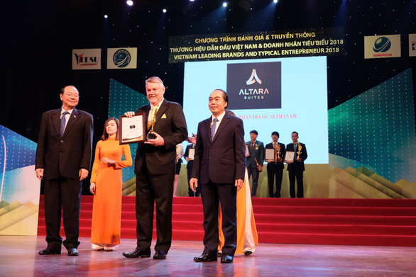 Altara Suites Đà Nẵng lọt top 10 thương hiệu dẫn đầu Việt Nam - Ảnh 1.