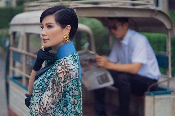 Hút hồn theo Màu mắt nhung của Võ Việt Chung - Ảnh 7. Hút hồn theo Màu mắt nhung của Võ Việt Chung - Ảnh 7.
