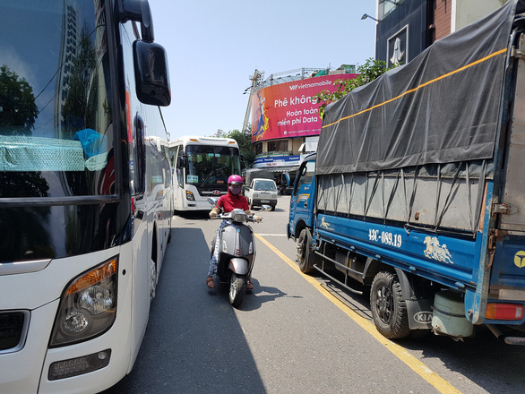 Đà Nẵng yêu cầu xây nhanh các bãi đỗ xe ôtô - Ảnh 1. Đà Nẵng yêu cầu xây nhanh các bãi đỗ xe ôtô - Ảnh 1.