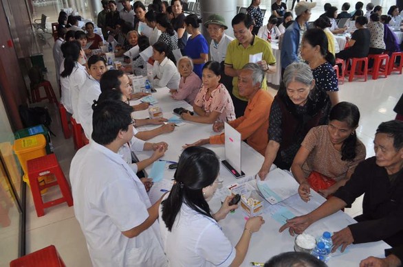 Hơn 1 tháng khánh thành, Bệnh viện Bạch Mai và Việt Đức mới vẫn đóng cửa - Ảnh 1. Hơn 1 tháng khánh thành, Bệnh viện Bạch Mai và Việt Đức mới vẫn đóng cửa - Ảnh 1.