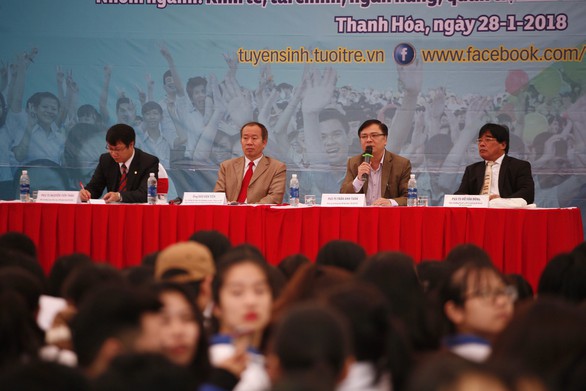 Thanh Hóa: sôi động với hàng ngàn học sinh - Ảnh 3. Thanh Hóa: sôi động với hàng ngàn học sinh - Ảnh 3.