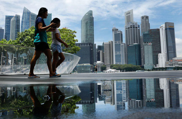 Thặng dư ngân sách tăng gấp 5, Singapore ‘lì xì’ toàn dân - Ảnh 1. Thặng dư ngân sách tăng gấp 5, Singapore ‘lì xì’ toàn dân - Ảnh 1.