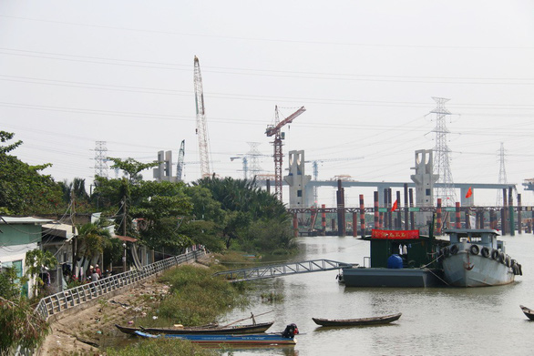 Dự án chống ngập trễ hẹn vì chậm giao mặt bằng - Ảnh 1. Dự án chống ngập trễ hẹn vì chậm giao mặt bằng - Ảnh 1.