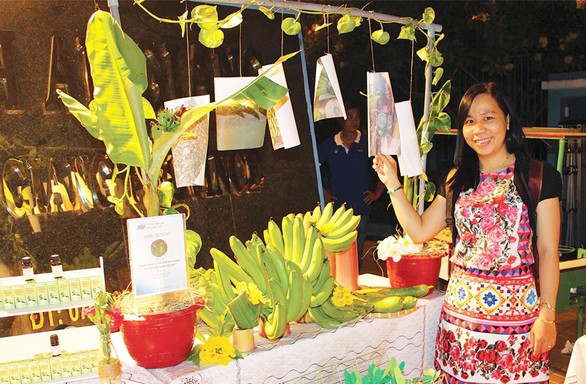 Trồng chuối kết hợp trồng rau, nuôi cá - Ảnh 1. Trồng chuối kết hợp trồng rau, nuôi cá - Ảnh 1.