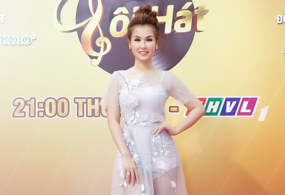 Võ Hạ Trâm chinh phục Hãy nghe tôi hát - Ảnh 2. Võ Hạ Trâm chinh phục Hãy nghe tôi hát - Ảnh 2.
