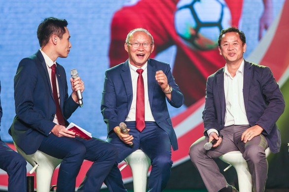 Quang Hải ghi bàn trước Xuân Bắc, Thu Phương, Huy Tuấn... - Ảnh 5. Quang Hải ghi bàn trước Xuân Bắc, Thu Phương, Huy Tuấn... - Ảnh 5.