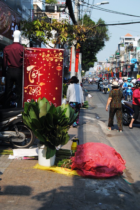 Sài Gòn nắng tháng Chạp - Ảnh 6. Sài Gòn nắng tháng Chạp - Ảnh 6.