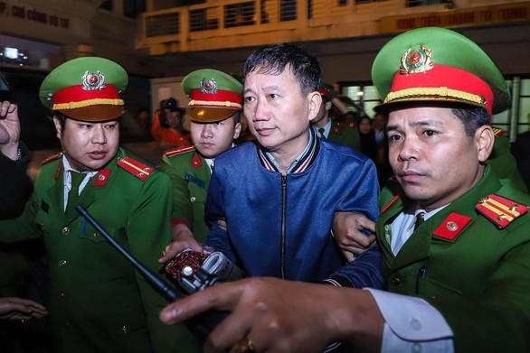 Ông Đinh La Thăng nhận trách nhiệm - Ảnh 6. Ông Đinh La Thăng nhận trách nhiệm - Ảnh 6.