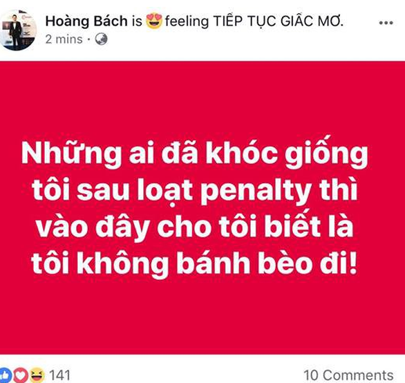 Mỹ Tâm, Đàm Vĩnh Hưng cầm cờ đi bão mừng chiến thắng U-23 VN - Ảnh 7. Mỹ Tâm, Đàm Vĩnh Hưng cầm cờ đi bão mừng chiến thắng U-23 VN - Ảnh 7.