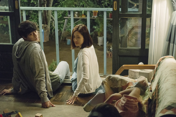 Son Ye Jin - So Ji Sub nên duyên vợ chồng sau... 17 năm gặp lại - Ảnh 8. Son Ye Jin - So Ji Sub nên duyên vợ chồng sau... 17 năm gặp lại - Ảnh 8.