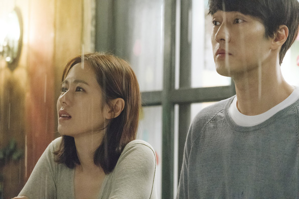 Son Ye Jin - So Ji Sub nên duyên vợ chồng sau... 17 năm gặp lại - Ảnh 9. Son Ye Jin - So Ji Sub nên duyên vợ chồng sau... 17 năm gặp lại - Ảnh 9.