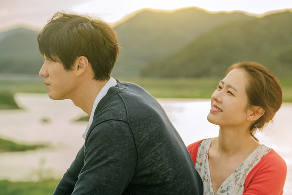 Son Ye Jin - So Ji Sub nên duyên vợ chồng sau... 17 năm gặp lại - Ảnh 1. Son Ye Jin - So Ji Sub nên duyên vợ chồng sau... 17 năm gặp lại - Ảnh 1.