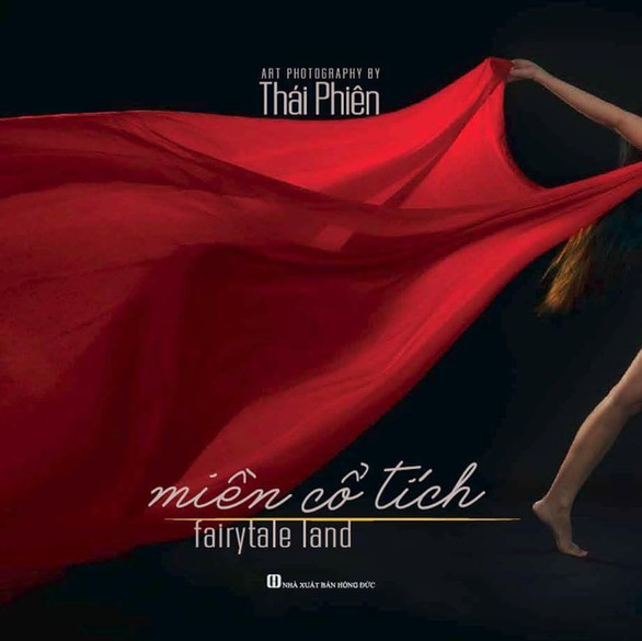 Nghệ sĩ Thái Phiên sắp ra sách ảnh khỏa thân nghệ thuật thứ 2 - Ảnh 2. Nghệ sĩ Thái Phiên sắp ra sách ảnh khỏa thân nghệ thuật thứ 2 - Ảnh 2.