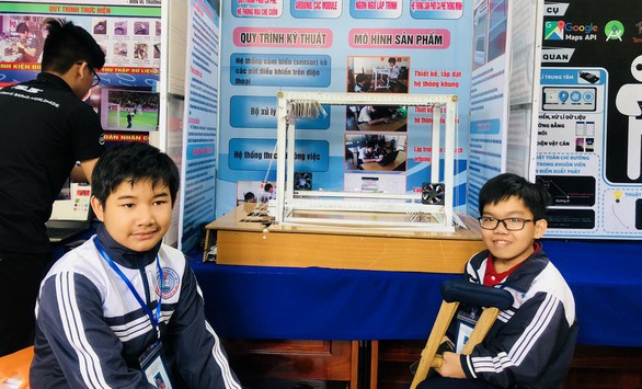 Học sinh lớp 8 thiết kế hệ thống phơi cà phê thông minh - Ảnh 1. Học sinh lớp 8 thiết kế hệ thống phơi cà phê thông minh - Ảnh 1.
