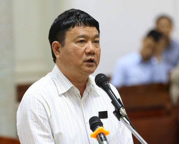 Ông Đinh La Thăng xin nhận trách nhiệm người đứng đầu vụ 800 tỉ - Ảnh 1. Ông Đinh La Thăng xin nhận trách nhiệm người đứng đầu vụ 800 tỉ - Ảnh 1.