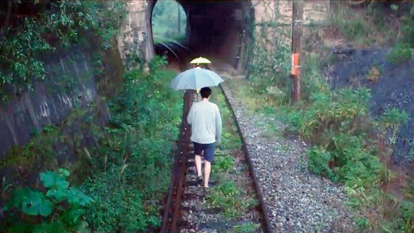 Trailer Be with you gây thương nhớ vì loạt hình ảnh xúc động - Ảnh 3. Trailer Be with you gây thương nhớ vì loạt hình ảnh xúc động - Ảnh 3.
