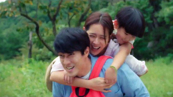 Trailer Be with you gây thương nhớ vì loạt hình ảnh xúc động - Ảnh 4. Trailer Be with you gây thương nhớ vì loạt hình ảnh xúc động - Ảnh 4.