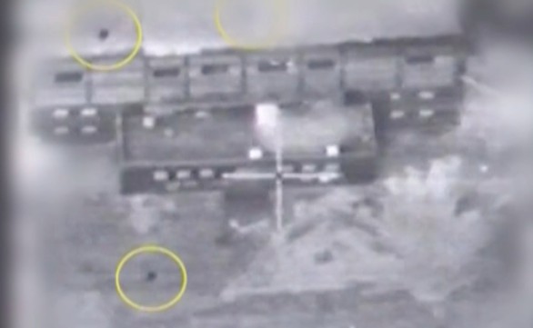 Israel tung chứng cứ dội bom dập lò phản ứng hạt nhân của Syria - Ảnh 2. Israel tung chứng cứ dội bom dập lò phản ứng hạt nhân của Syria - Ảnh 2.