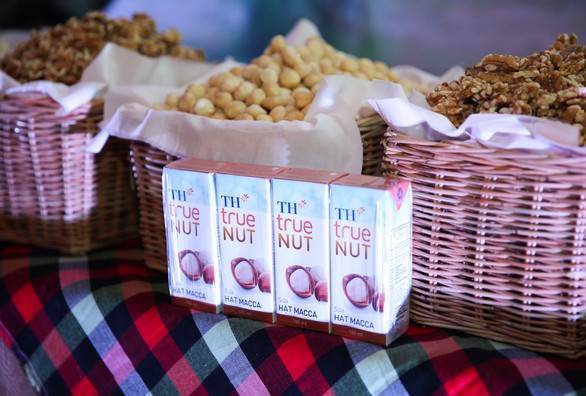 Ngạc nhiên với sữa từ hạt và quả - Ảnh 1. Ngạc nhiên với sữa từ hạt và quả - Ảnh 1.