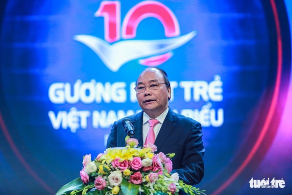 Thủ tướng Nguyễn Xuân Phúc: bạn trẻ hãy đưa đất nước thành hổ, thành rồng - Ảnh 2. Thủ tướng Nguyễn Xuân Phúc: bạn trẻ hãy đưa đất nước thành hổ, thành rồng - Ảnh 2.