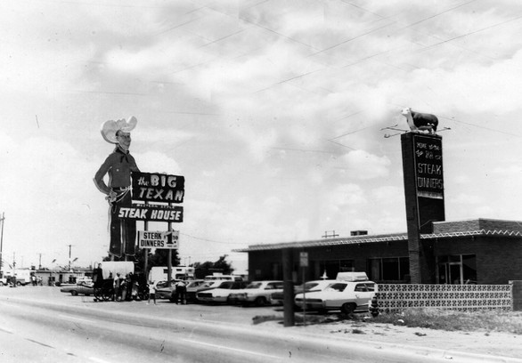 Ăn steak kiểu miền Texas - Ảnh 1. Ăn steak kiểu miền Texas - Ảnh 1.