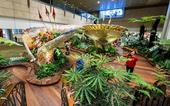 Bên trong sân bay tốt nhất thế giới Changi - Ảnh 2. Bên trong sân bay tốt nhất thế giới Changi - Ảnh 2.