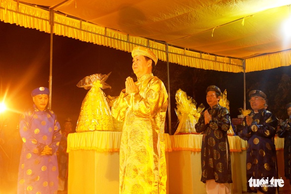 Tế đàn Xã Tắc - thêm nắm đất gửi từ Trường Sa - Ảnh 2. Tế đàn Xã Tắc - thêm nắm đất gửi từ Trường Sa - Ảnh 2.