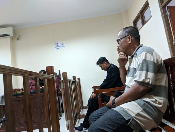 Tòa án Indonesia từ chối mở định vị, thuyền trưởng Việt Nam xin đi tù - Ảnh 3. Tòa án Indonesia từ chối mở định vị, thuyền trưởng Việt Nam xin đi tù - Ảnh 3.