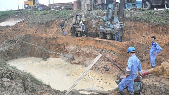 Thủ tướng yêu cầu kiểm tra thông tin đường ống nước sạch sông Đà bị rò rỉ - Ảnh 1. Thủ tướng yêu cầu kiểm tra thông tin đường ống nước sạch sông Đà bị rò rỉ - Ảnh 1.