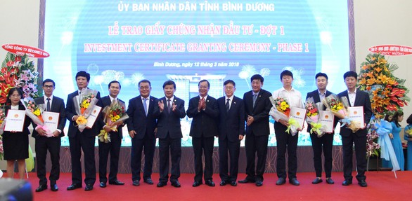Bình Dương vươn lên top 2 về thu hút đầu tư - Ảnh 1. Bình Dương vươn lên top 2 về thu hút đầu tư - Ảnh 1.