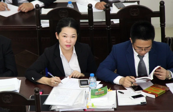 Luật sư của bà Châu Thị Thu Nga đề nghị hủy án sơ thẩm - Ảnh 2. Luật sư của bà Châu Thị Thu Nga đề nghị hủy án sơ thẩm - Ảnh 2.
