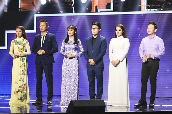 Thần tượng bolero: Ngọc Sơn chọn 3 giọng ca nam vào chung kết - Ảnh 9. Thần tượng bolero: Ngọc Sơn chọn 3 giọng ca nam vào chung kết - Ảnh 9.