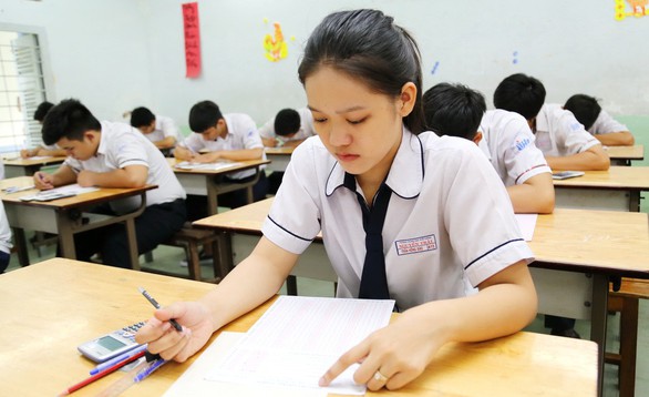 Học sinh đang chịu áp lực chưa từng có - Ảnh 1. Học sinh đang chịu áp lực chưa từng có - Ảnh 1.