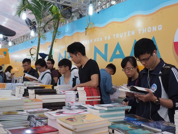 Hội sách Việt Nam 2018 giới thiệu 50.000 tên sách - Ảnh 1. Hội sách Việt Nam 2018 giới thiệu 50.000 tên sách - Ảnh 1.