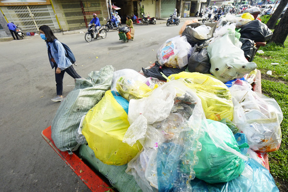 Người Việt thải gần 18.000 tấn rác thải nhựa mỗi ngày - Ảnh 5.