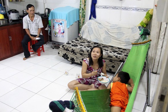Dân đóng nhiều loại thuế rồi, có nên thu thêm thuế tài sản? - Ảnh 1. Dân đóng nhiều loại thuế rồi, có nên thu thêm thuế tài sản? - Ảnh 1.
