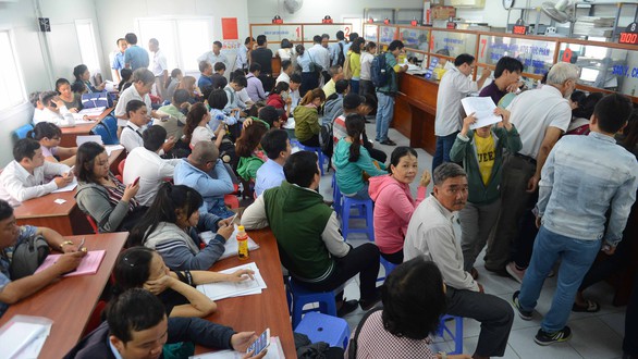 Sốt đất, bom nổ, hậu quả khôn lường! - Ảnh 5. Sốt đất, bom nổ, hậu quả khôn lường! - Ảnh 5.