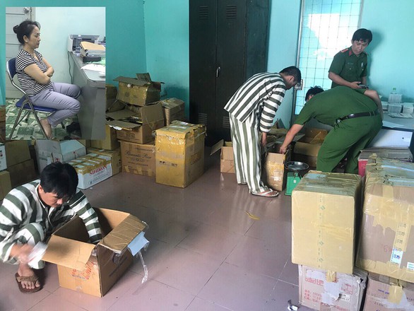 Hàng ngàn hộp thuốc thần kinh giả đã bán sạch - Ảnh 1. Hàng ngàn hộp thuốc thần kinh giả đã bán sạch - Ảnh 1.