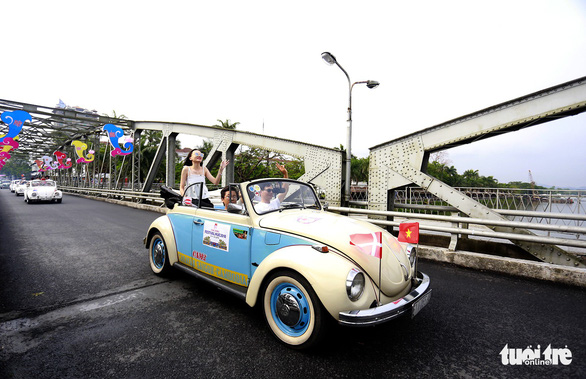 Mãn nhãn với đoàn xe cổ Volkswagen chào mừng Festival Huế 2018 - Ảnh 1. Mãn nhãn với đoàn xe cổ Volkswagen chào mừng Festival Huế 2018 - Ảnh 1.