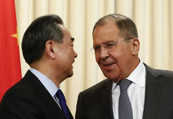 Trung Quốc giễu ông Trump leo cây bắt cá khi muốn trừng phạt Bắc Kinh - Ảnh 3. Trung Quốc giễu ông Trump leo cây bắt cá khi muốn trừng phạt Bắc Kinh - Ảnh 3.