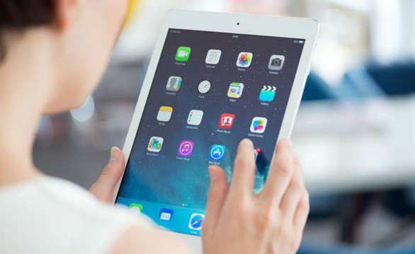 Apple gỡ bỏ ứng dụng chia sẻ trái phép vị trí thực người dùng - Ảnh 1. Apple gỡ bỏ ứng dụng chia sẻ trái phép vị trí thực người dùng - Ảnh 1.