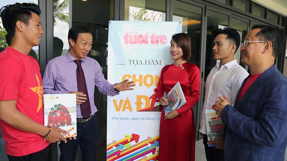 Phát huy những giá trị tốt đẹp trong cuộc sống - Ảnh 1. Phát huy những giá trị tốt đẹp trong cuộc sống - Ảnh 1.