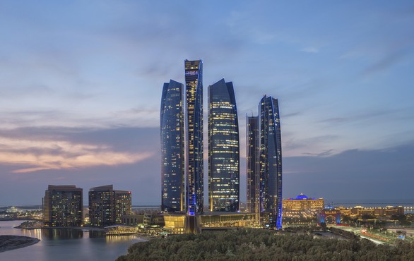 Những điều kỳ thú ở Abu Dhabi - Ảnh 1. Những điều kỳ thú ở Abu Dhabi - Ảnh 1.