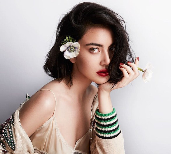 Sơn Tùng và Chạy ngay đi, không lẽ trở lại lập kỷ lục rồi thôi? - Ảnh 5. Sơn Tùng và Chạy ngay đi, không lẽ trở lại lập kỷ lục rồi thôi? - Ảnh 5.