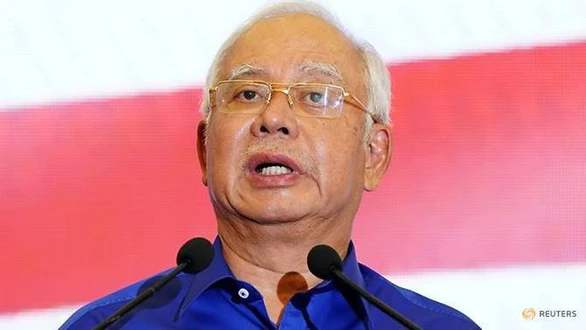 Cựu thủ tướng Malaysia bị cấm ra khỏi đất nước - Ảnh 1. Cựu thủ tướng Malaysia bị cấm ra khỏi đất nước - Ảnh 1.