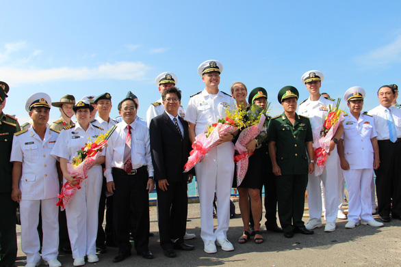 Siêu bệnh viện USNS Mercy của Hải quân Mỹ đến Nha Trang - Ảnh 5.